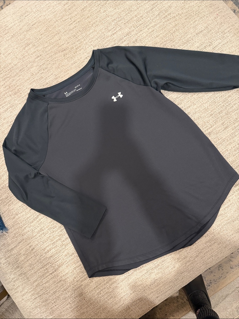 Under Armour Black Crewneck Performance Tee